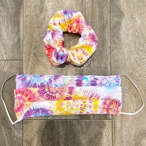 Tie dye face mask and scrunchie